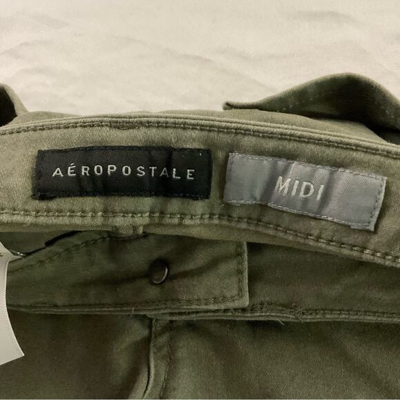 Aeropostale MIDI Army Green Short 4 Cabincore Fisherman Gorpcore Boho Normcore - Picture 8 of 10
